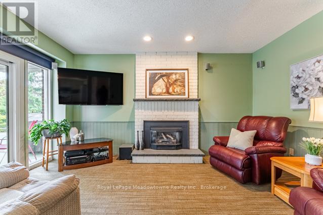 690 Robertson Crescent, Milton, Ontario  L9T 4V5 - Photo 17 - W12161037