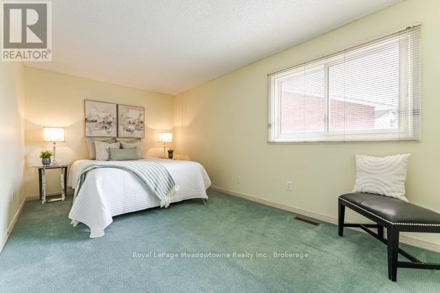 690 Robertson Crescent, Milton, Ontario  L9T 4V5 - Photo 28 - W12161037