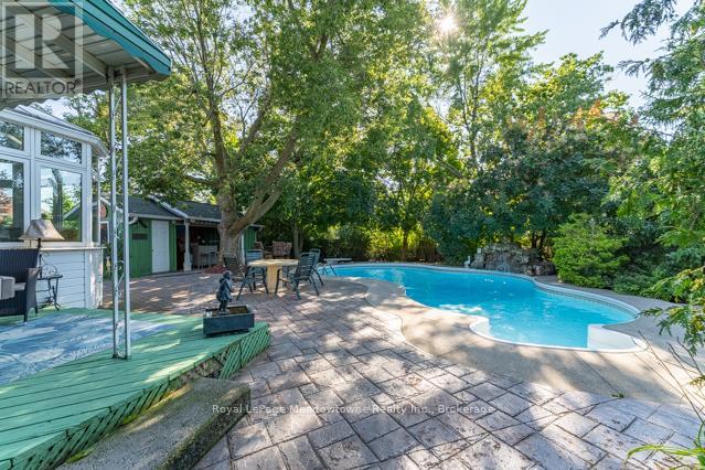 690 Robertson Crescent, Milton, Ontario  L9T 4V5 - Photo 36 - W12161037