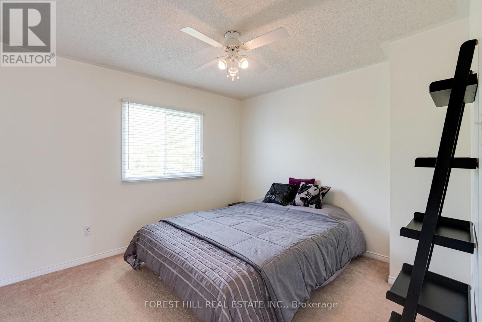 44 Quance Street, Barrie, Ontario  L4N 7M3 - Photo 17 - S12160800
