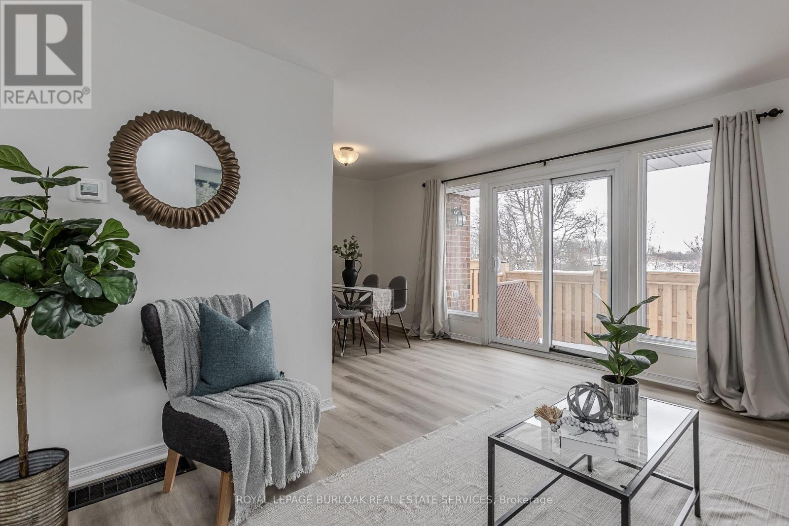 21 - 25 Redbury Street, Hamilton, Ontario  L8W 1P7 - Photo 4 - X12161002