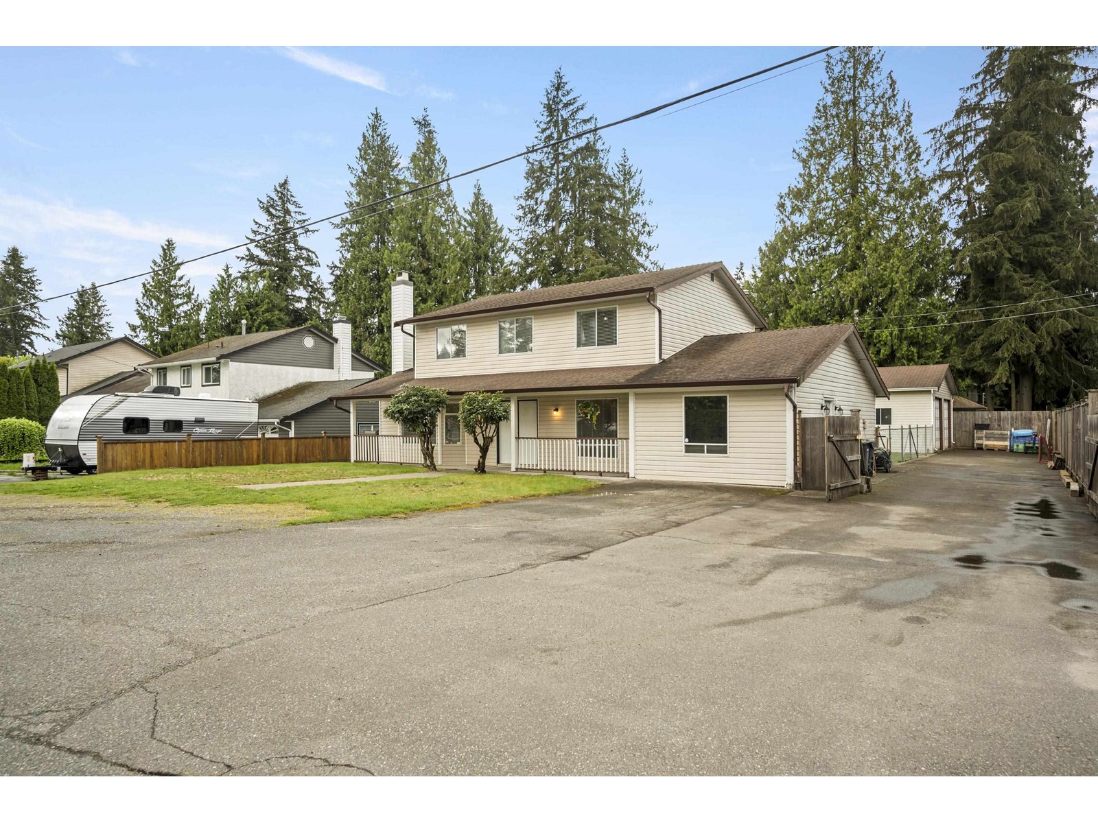 4195 207a Street, Langley, British Columbia  V3A 2G5 - Photo 2 - R2996178