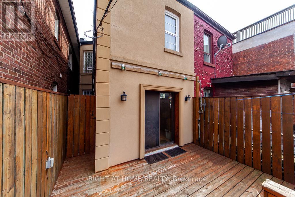 46 Coolmine Road, Toronto, Ontario  M6J 3E9 - Photo 23 - C12161023