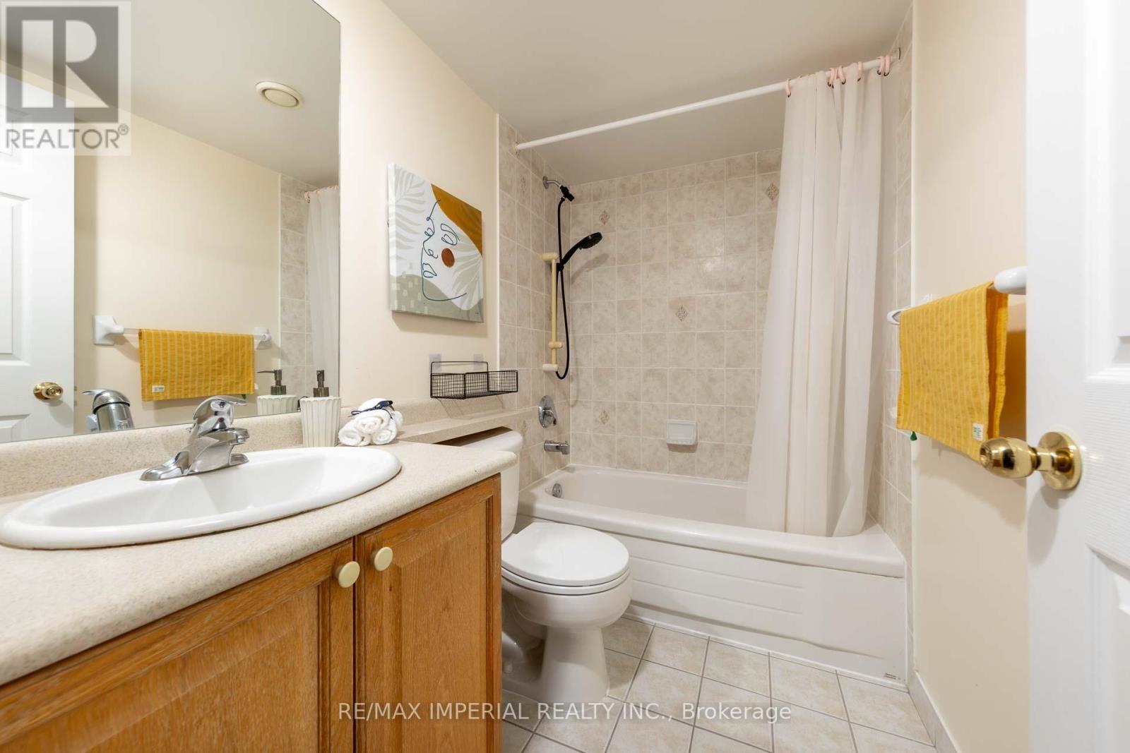 2506 - 18 Parkview Avenue, Toronto, Ontario  M2N 7H7 - Photo 19 - C12161025