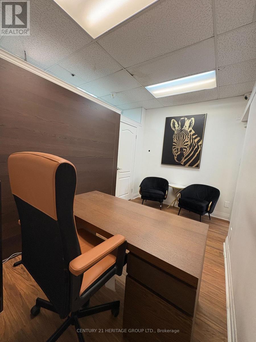 22b - 7378 Yonge Street, Vaughan (Crestwood-Springfarm-Yorkhill), Ontario  L4J 1V4 - Photo 8 - N12161026