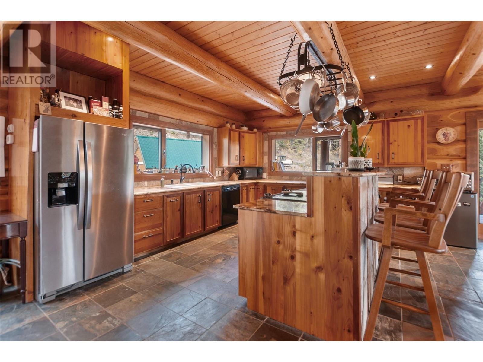 2890 Coalmont Road, Coalmont-Tulameen, British Columbia  V0X 1W0 - Photo 20 - 10337152