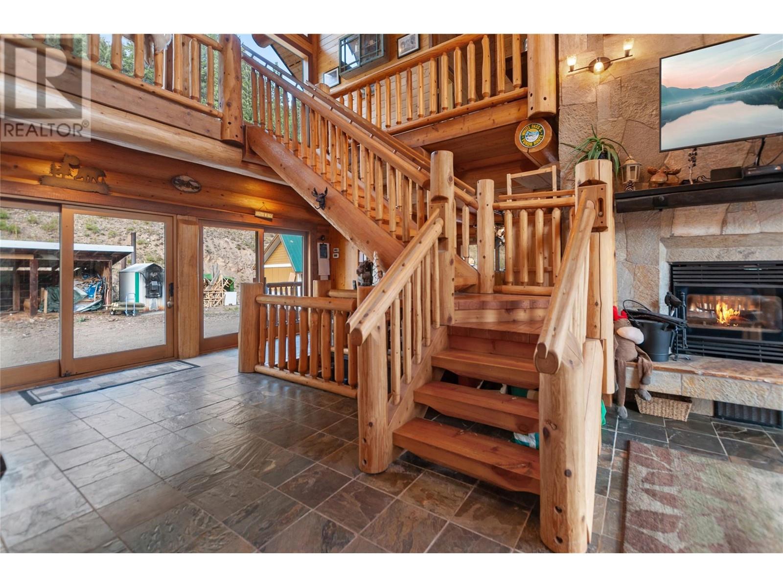 2890 Coalmont Road, Coalmont-Tulameen, British Columbia  V0X 1W0 - Photo 16 - 10337152