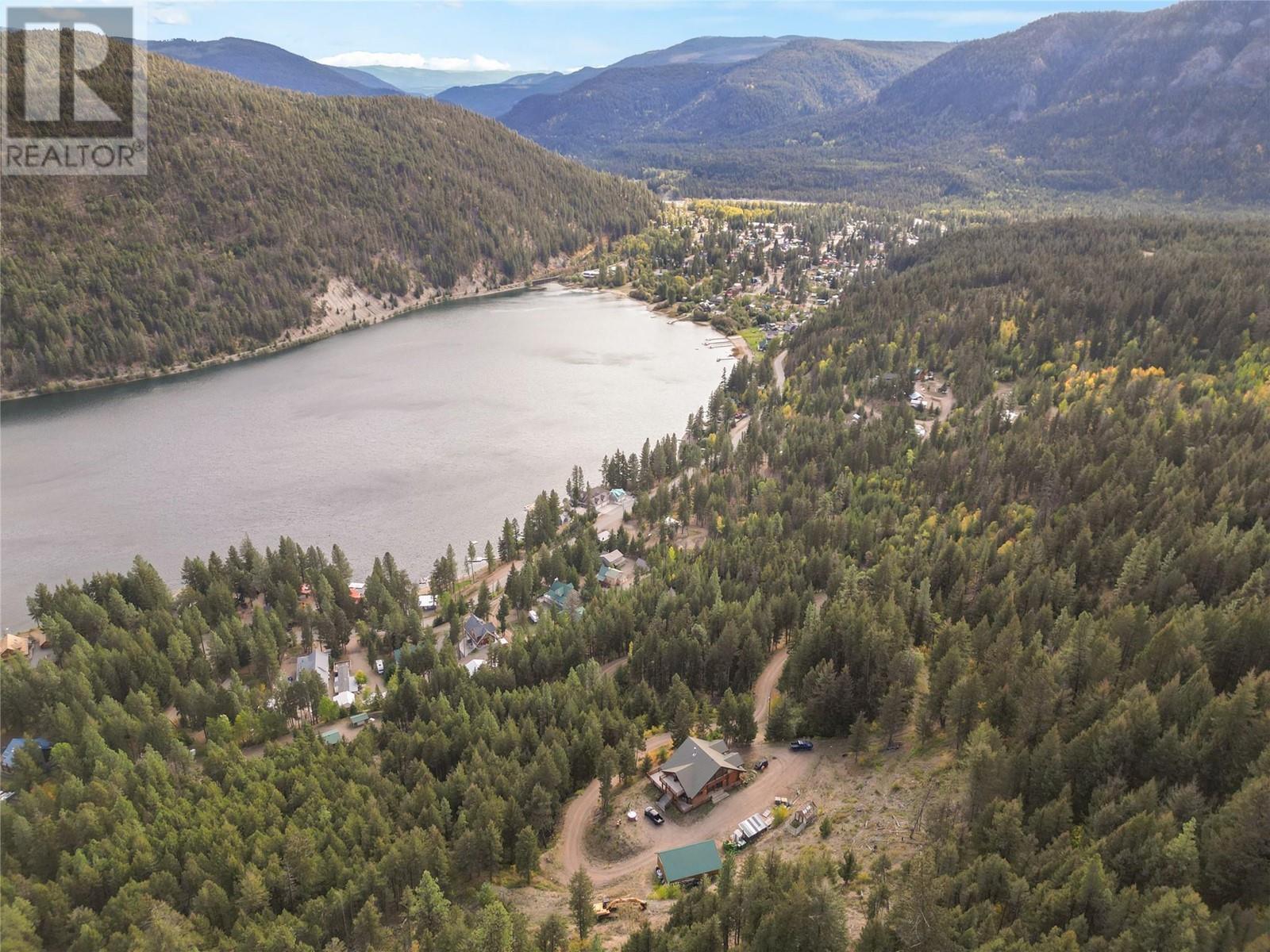 2890 Coalmont Road, Coalmont-Tulameen, British Columbia  V0X 1W0 - Photo 9 - 10337152