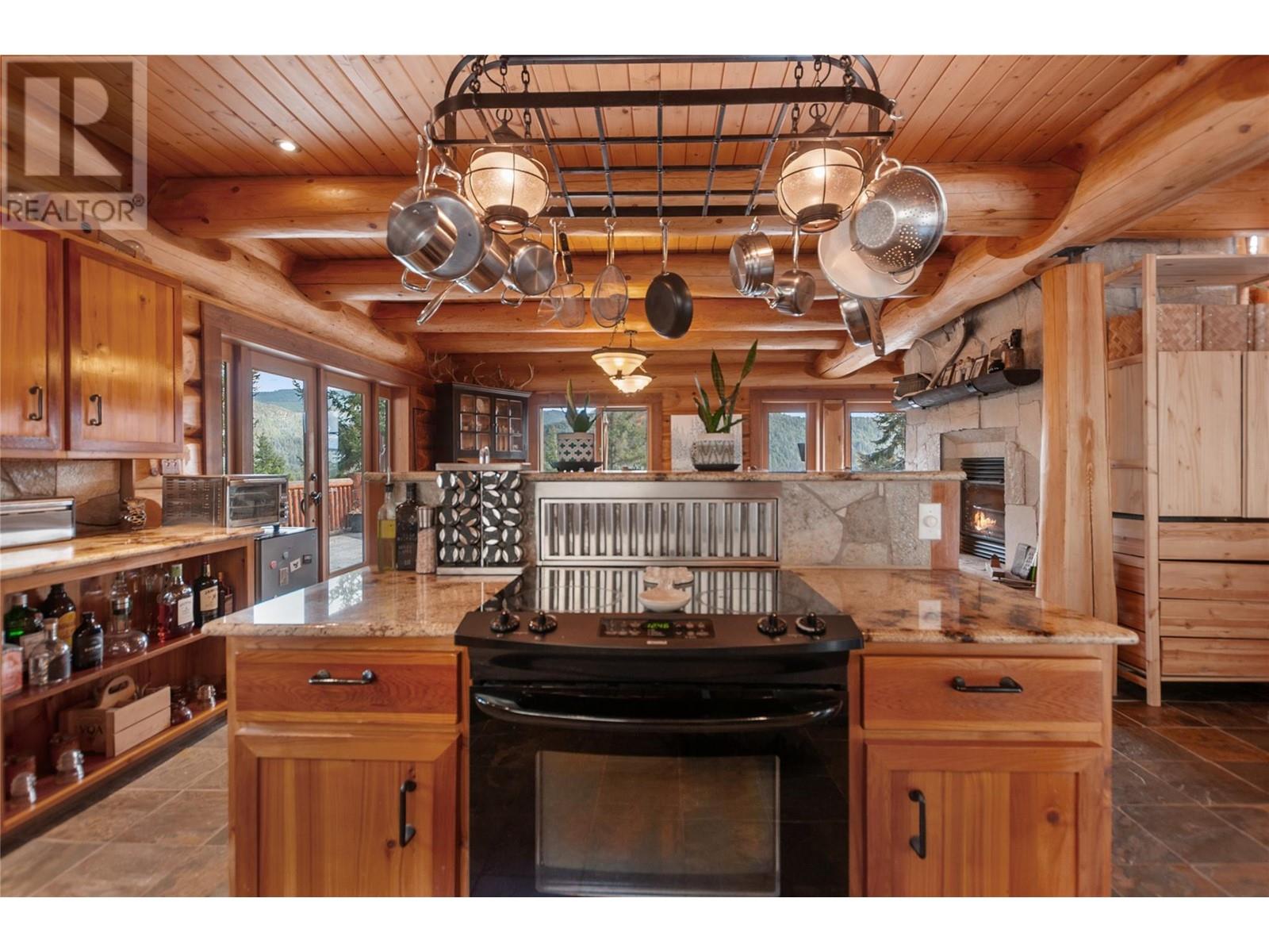 2890 COALMONT Road, Coalmont-Tulameen, BC V0X1W0