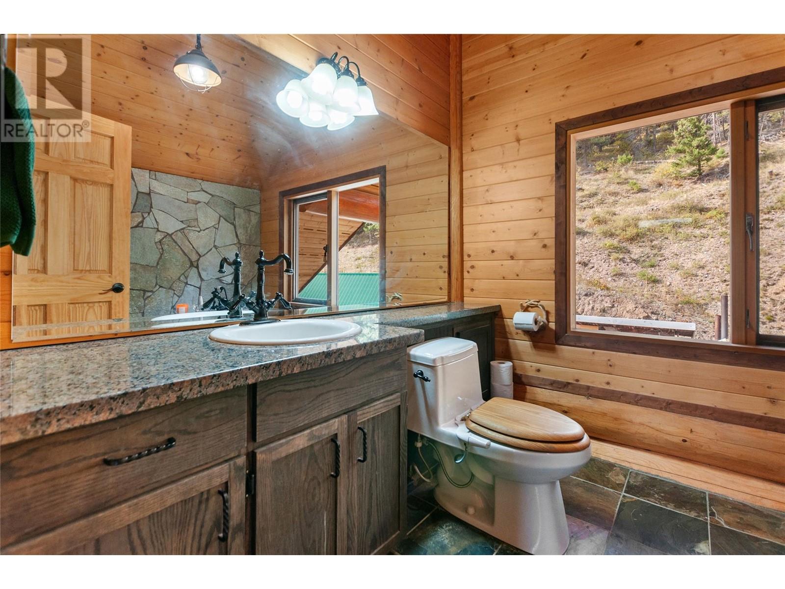 2890 Coalmont Road, Coalmont-Tulameen, British Columbia  V0X 1W0 - Photo 38 - 10337152