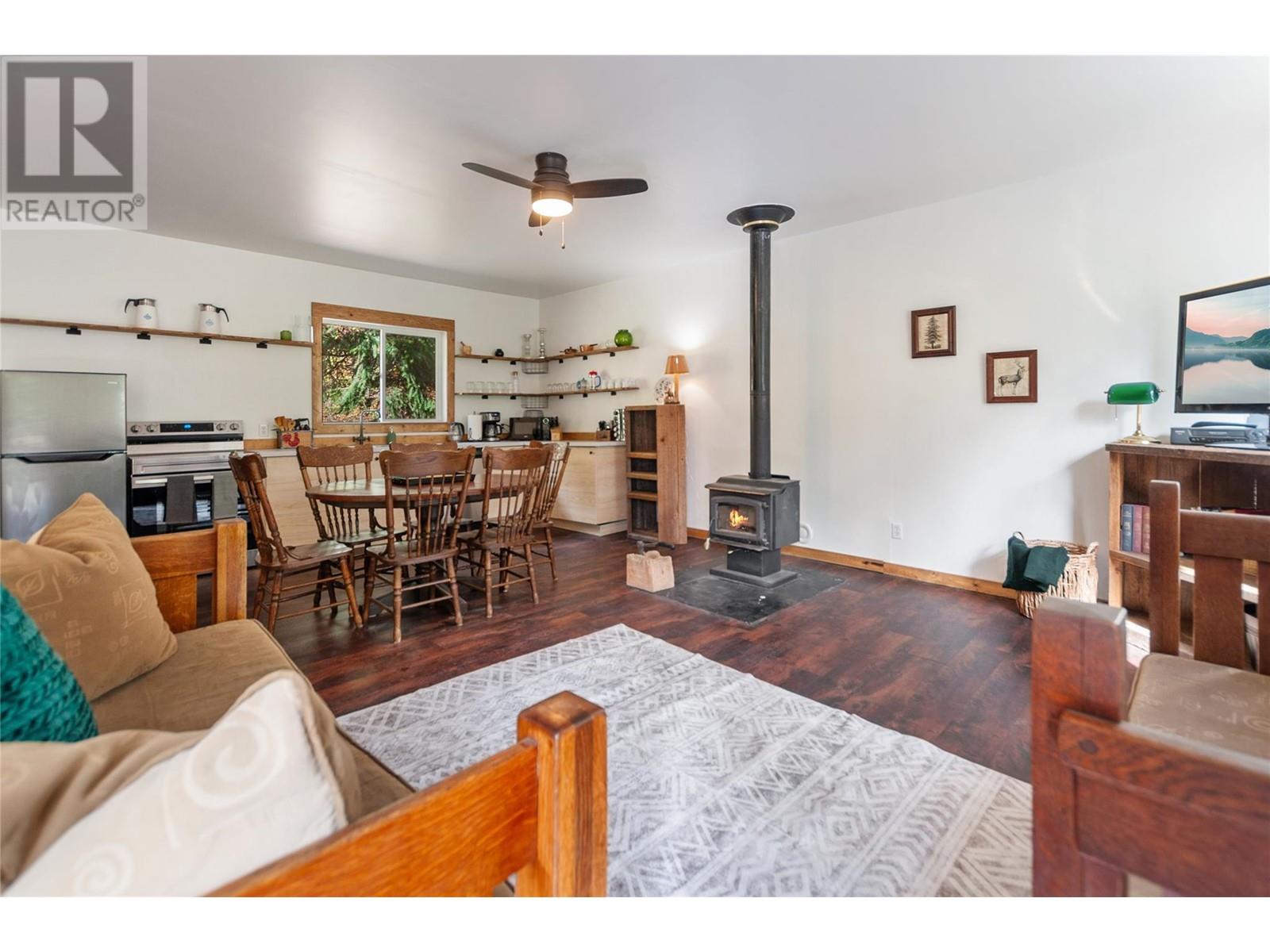 2890 Coalmont Road, Coalmont-Tulameen, British Columbia  V0X 1W0 - Photo 66 - 10337152