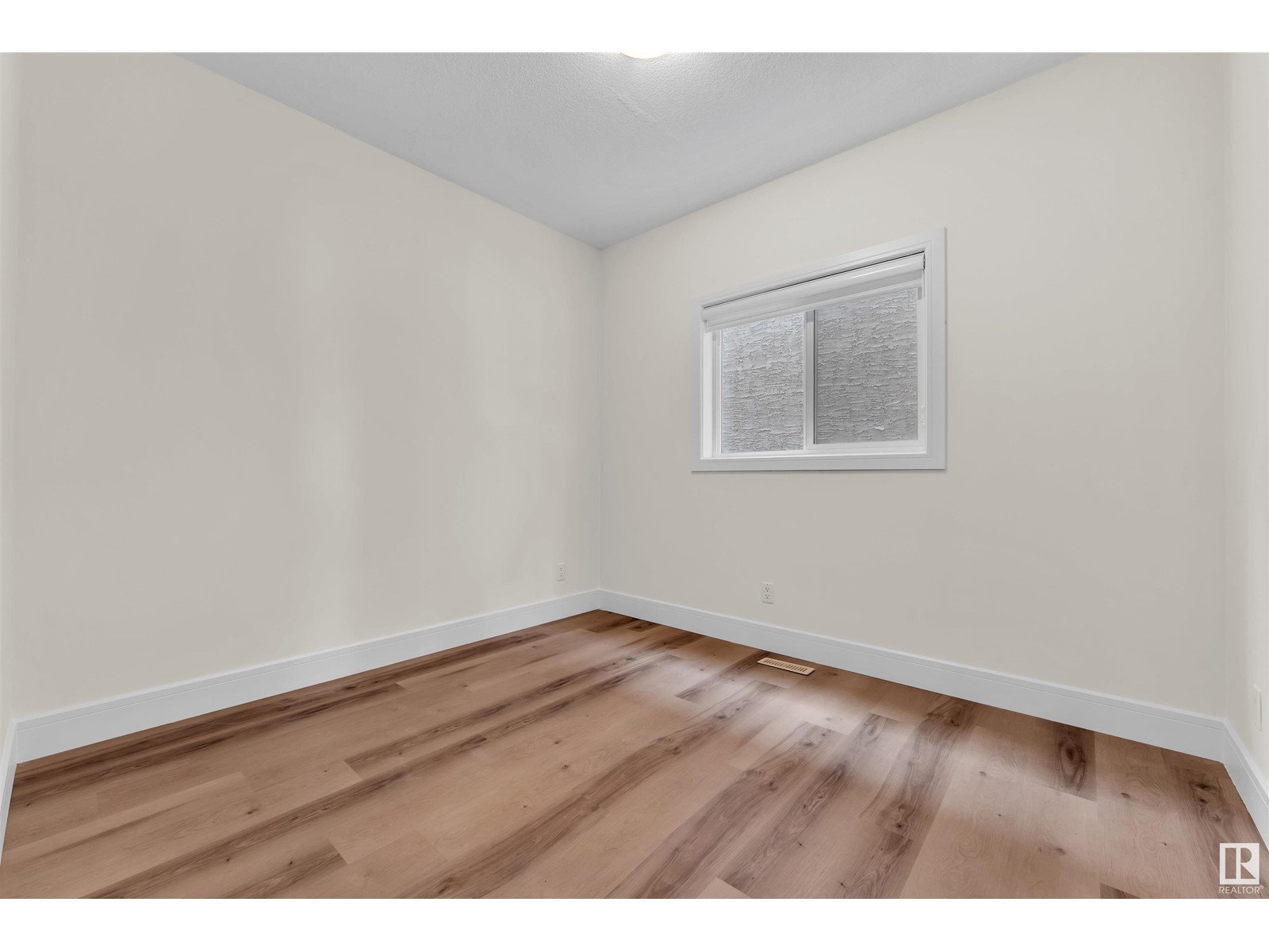 16713 61 St Nw, Edmonton, Alberta  T5Y 0W6 - Photo 5 - E4437497