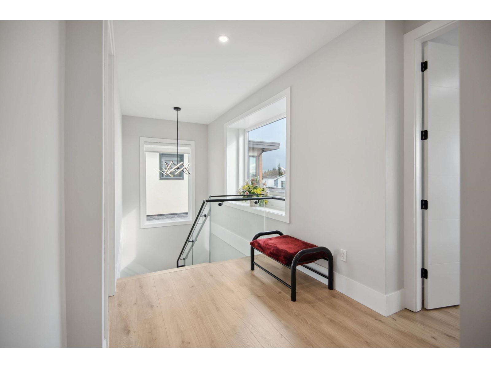 16751 18b Avenue, Surrey, British Columbia  V3Z 9X5 - Photo 28 - R2983489