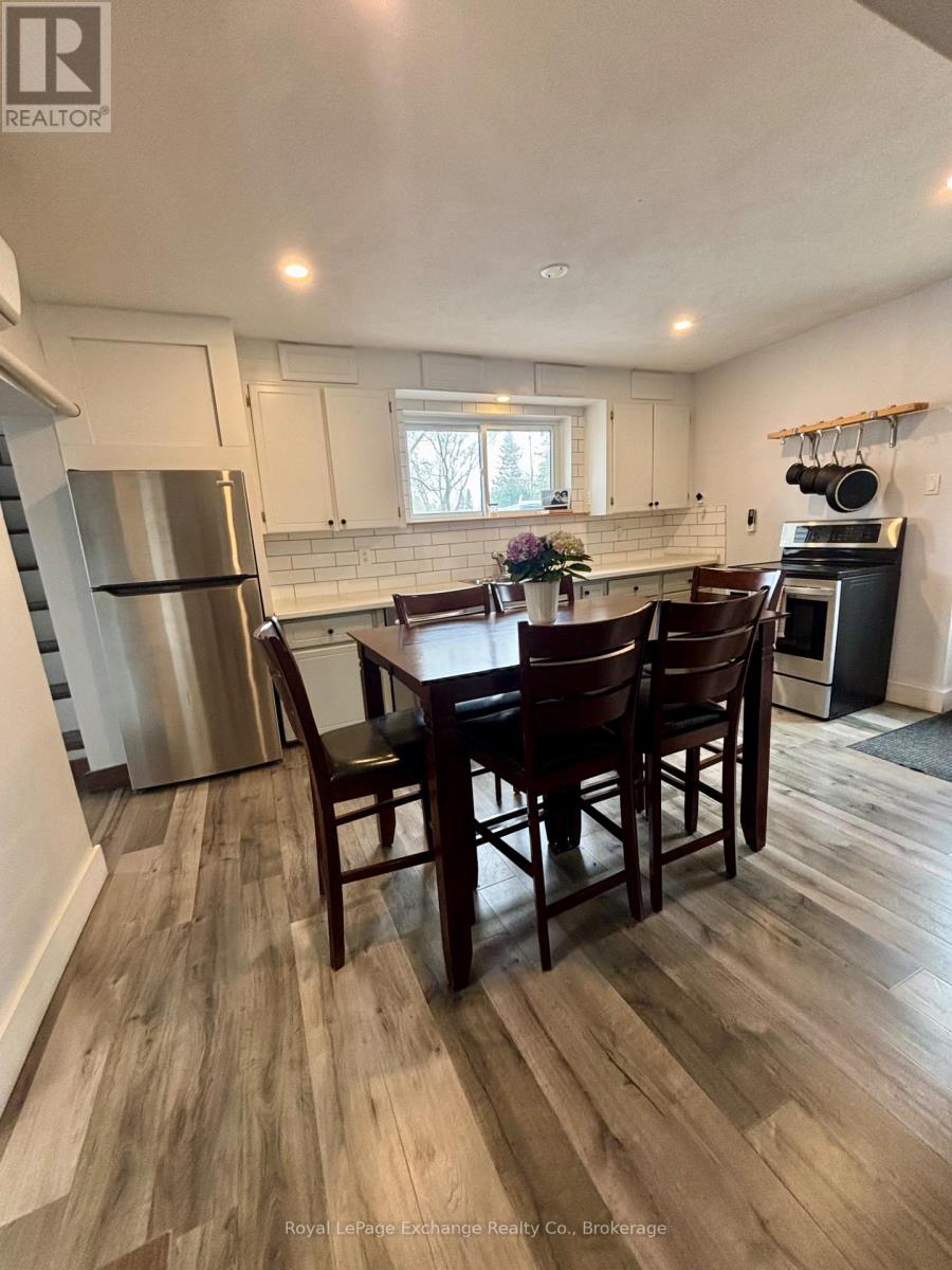 59 King Street, Kincardine, Ontario  N0G 2T0 - Photo 5 - X12138641