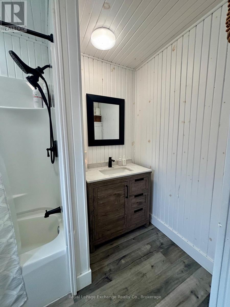 59 King Street, Kincardine, Ontario  N0G 2T0 - Photo 7 - X12138641