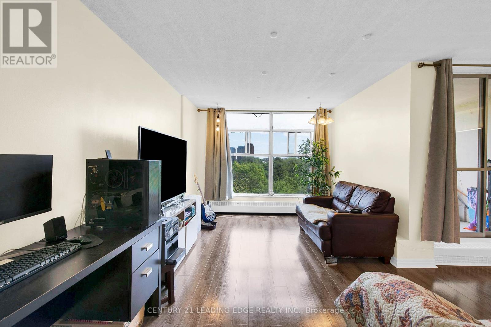 709 - 335 Driftwood Avenue, Toronto, Ontario  M3N 2P3 - Photo 10 - W12156742