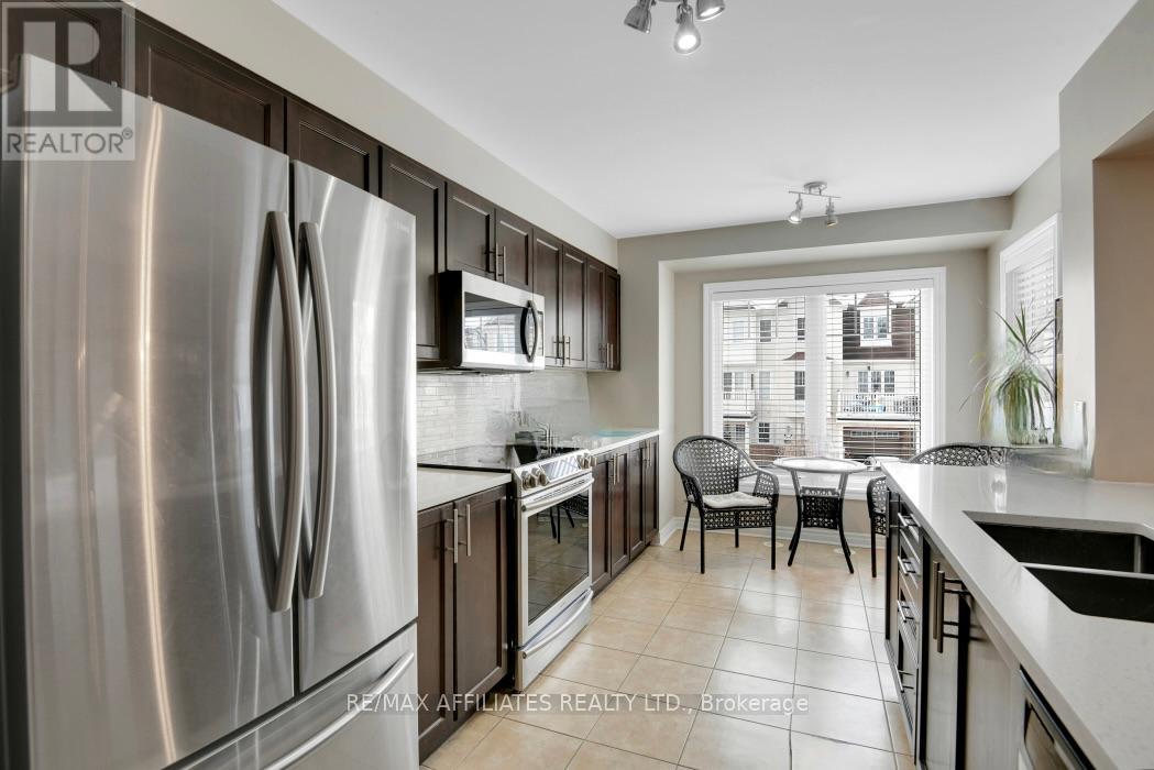 2618 Baynes Sound Way, Ottawa, Ontario  K2J 0X2 - Photo 4 - X12068176