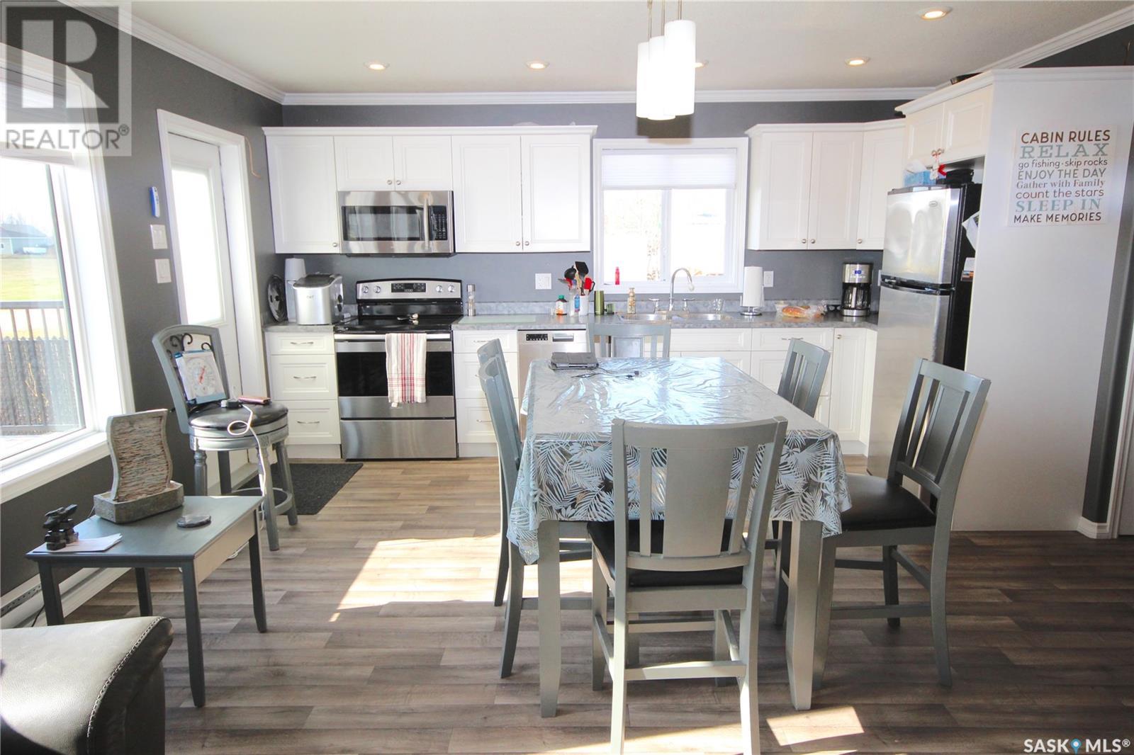 825 Park Drive, Good Lake Rm No. 274, Saskatchewan  S0A 0L0 - Photo 4 - SK004601