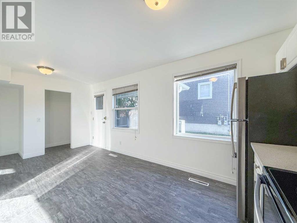 584 Regal Park Ne, Calgary, Alberta  T2E 0S6 - Photo 7 - A2222576