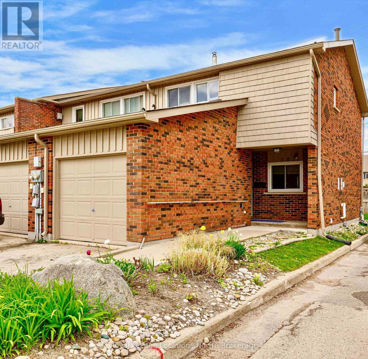 581 Tenth Street, Collingwood, Ontario  L9Y 4K6 - Photo 1 - S12154635