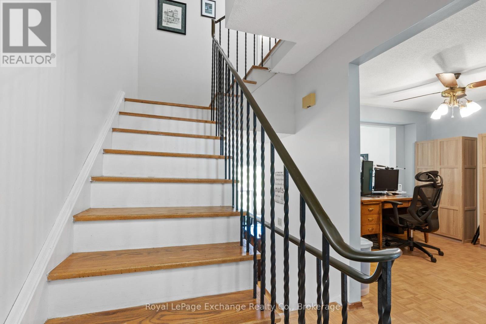 13 Philip Place, Kincardine, Ontario  N2Z 2E7 - Photo 8 - X12126166