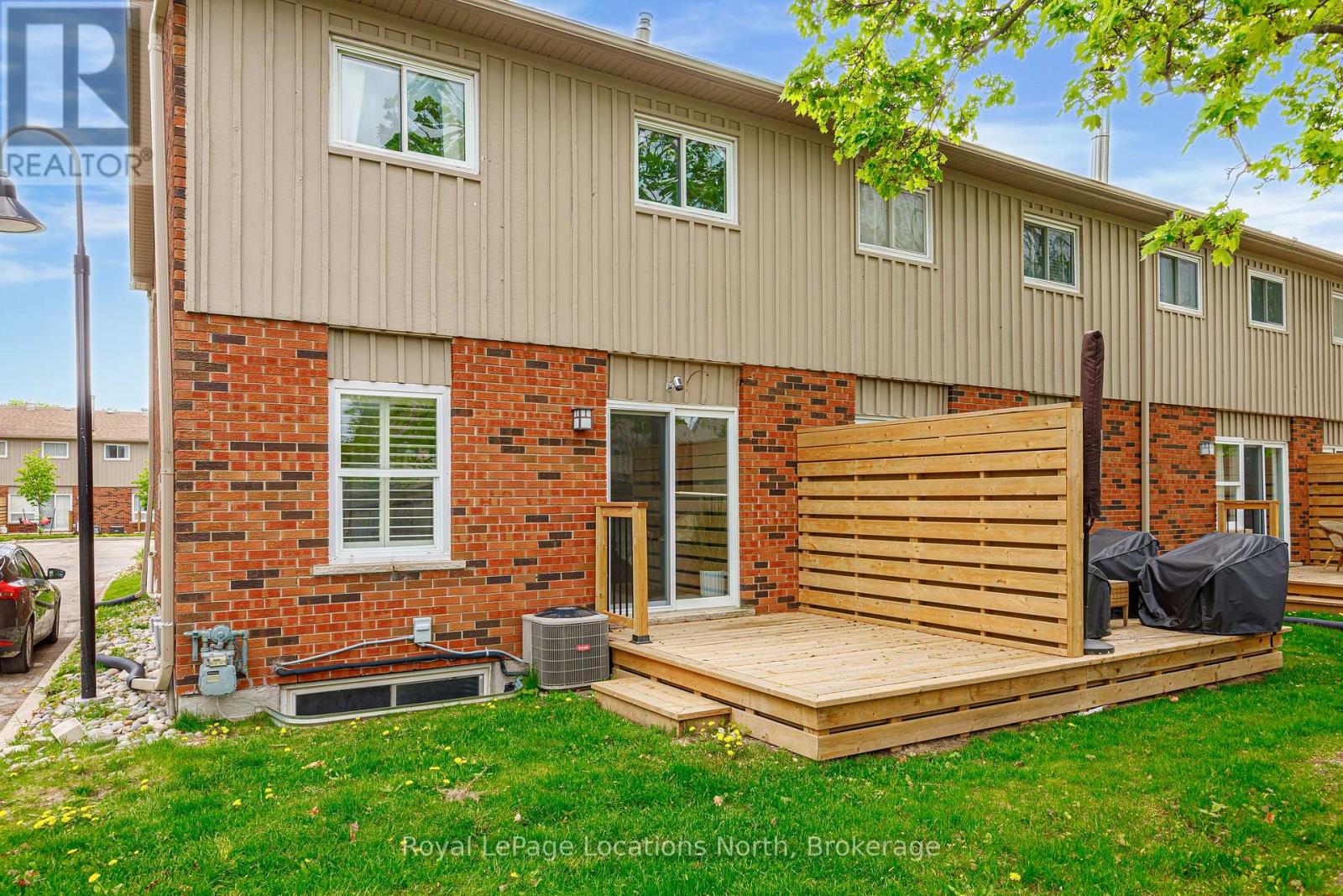 581 Tenth Street, Collingwood, Ontario  L9Y 4K6 - Photo 28 - S12154635