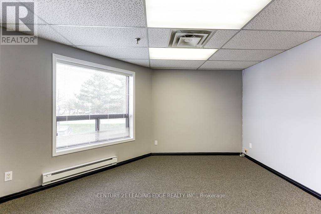 10 - Ground Floor - 800 Arrow Road, Toronto (Humbermede), Ontario  M9M 2Z8 - Photo 11 - W12161045