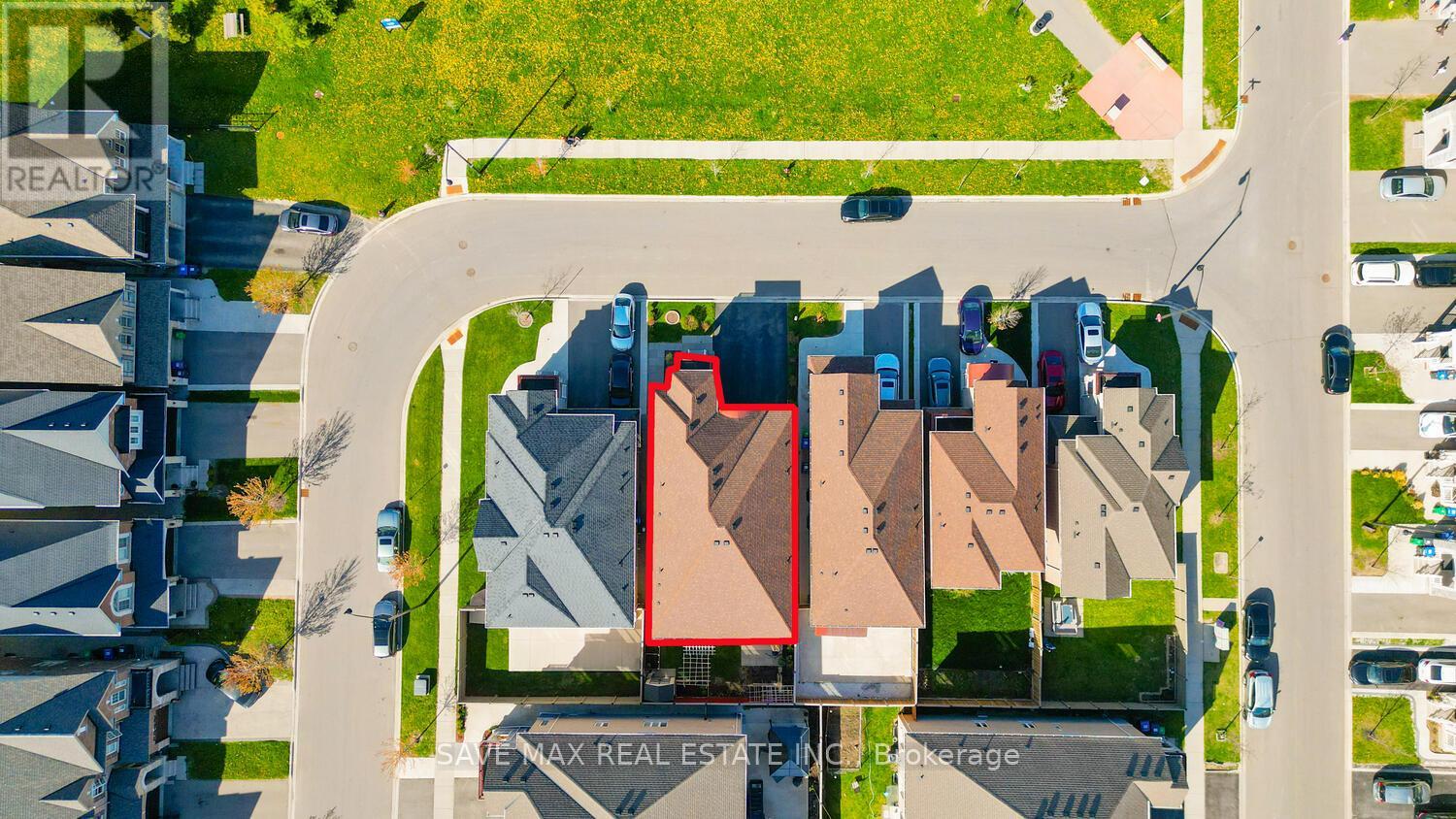 8 Padbury Trail, Brampton, Ontario  L7A 4M3 - Photo 47 - W12161052