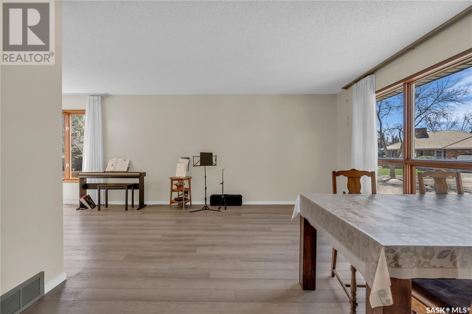 2014 Styles Crescent E, Regina, Saskatchewan  S4V 0P9 - Photo 6 - SK005332