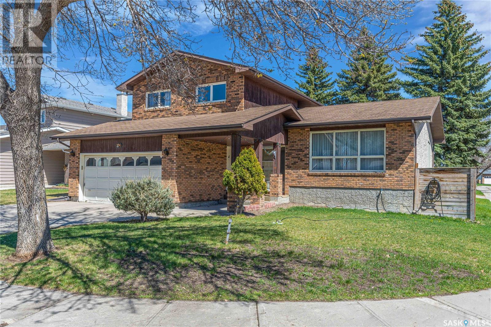 2014 Styles Crescent E, Regina, Saskatchewan  S4V 0P9 - Photo 2 - SK005332