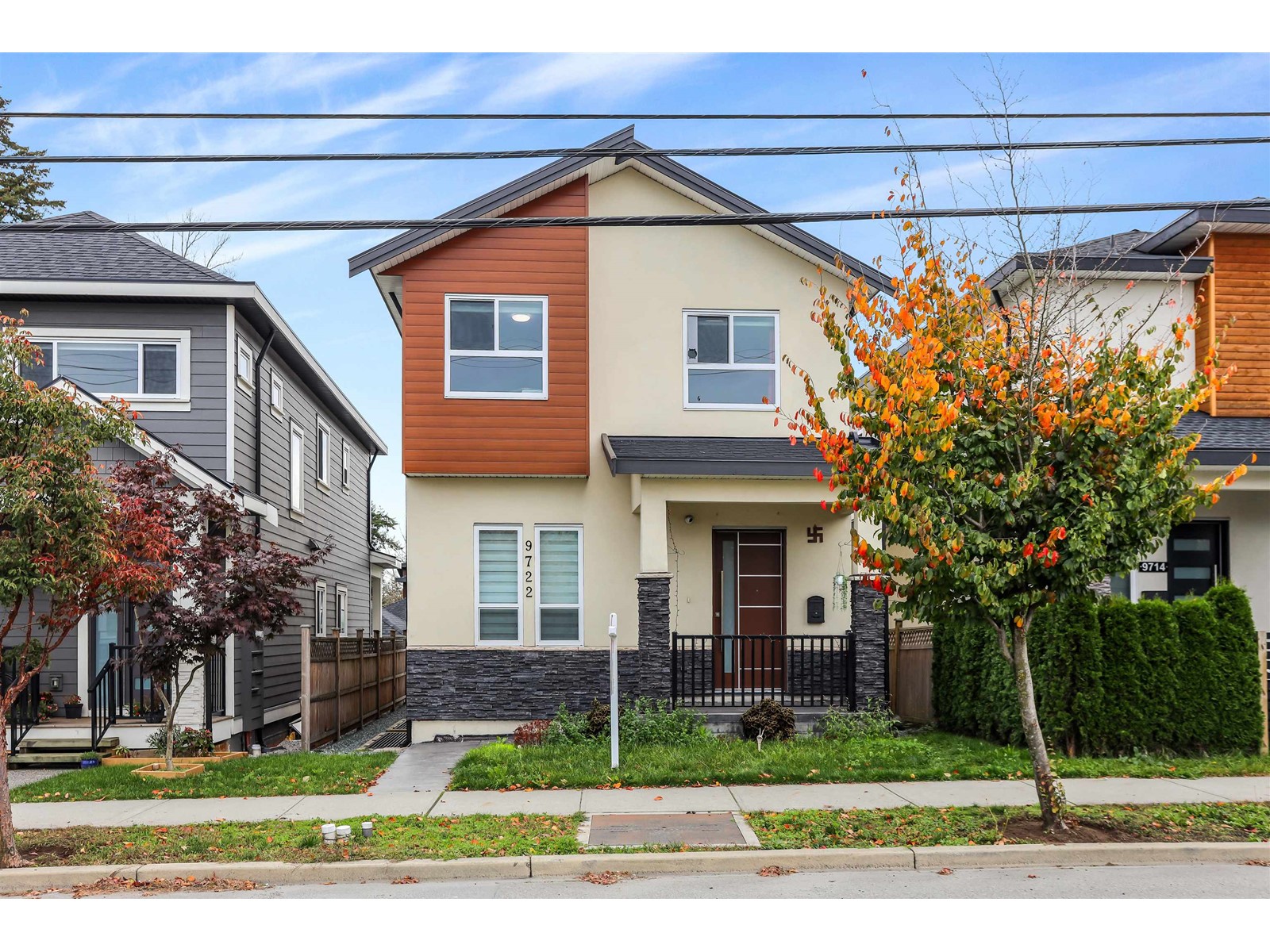 Property at 9722 160 STREET image 1