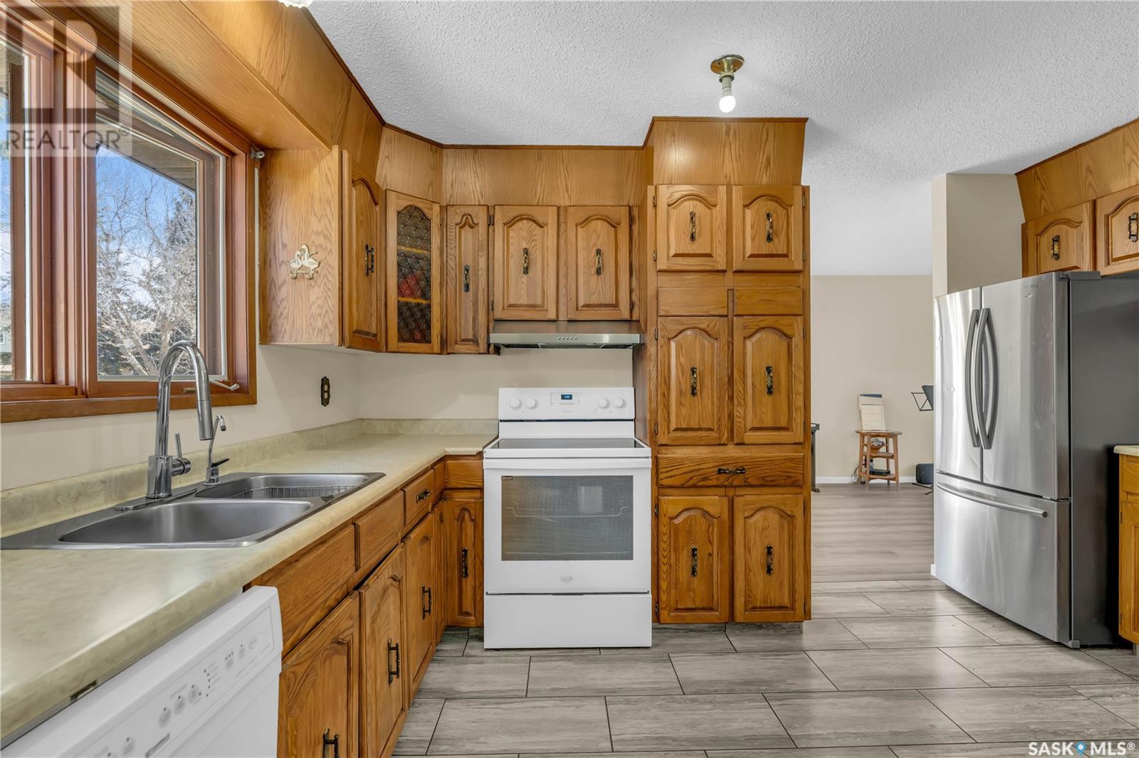 2014 Styles Crescent E, Regina, Saskatchewan  S4V 0P9 - Photo 19 - SK005332