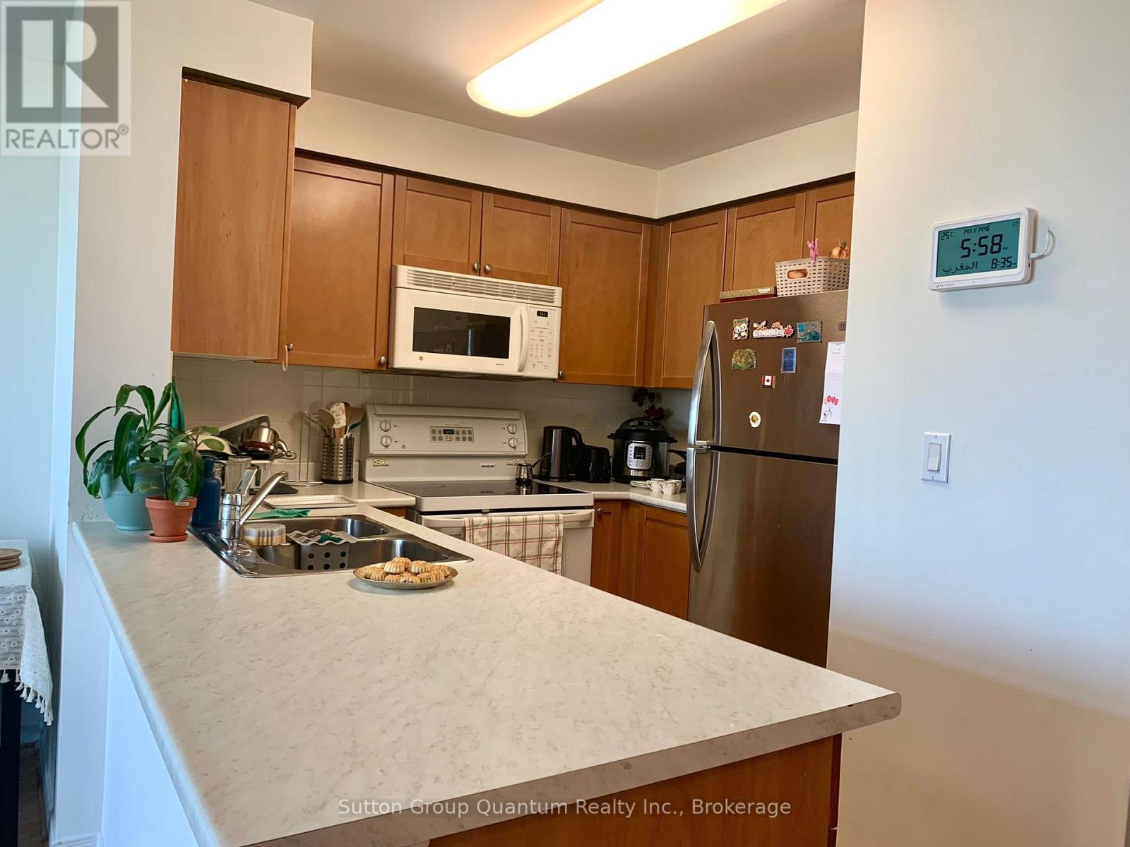 Ph7 - 4879 Kimbermount Avenue, Mississauga, Ontario  L5M 7R8 - Photo 2 - W12161057