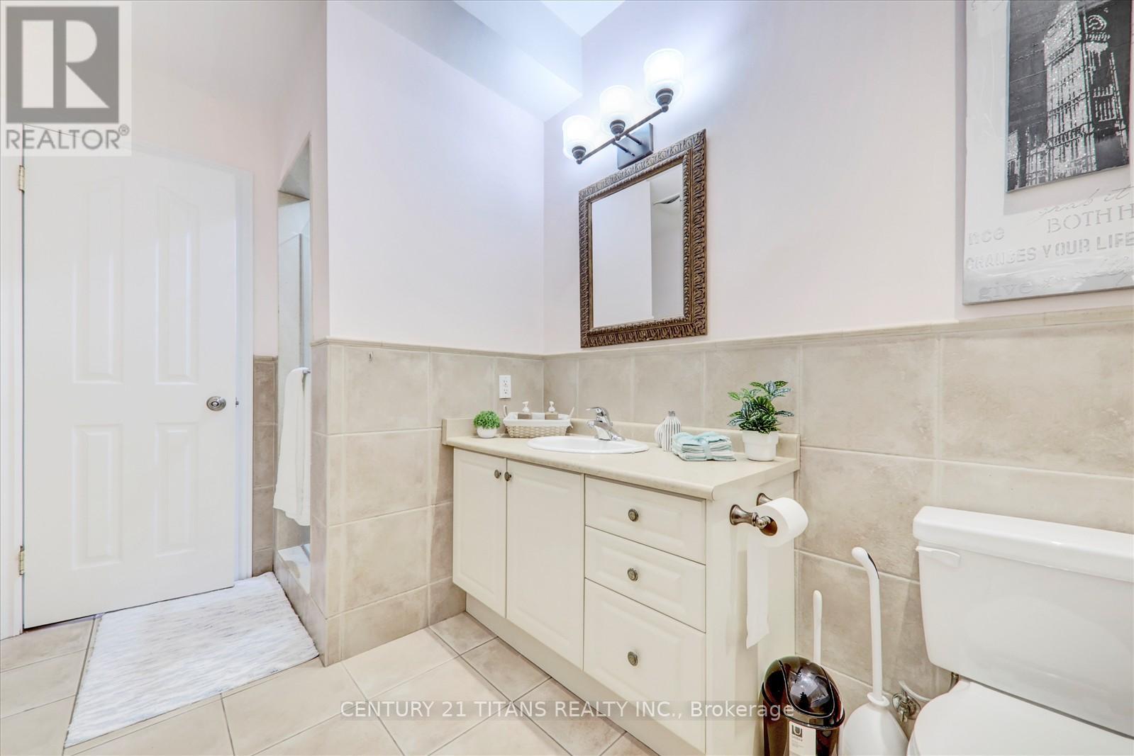 577 Royalpark Way, Vaughan, Ontario  L4H 1K2 - Photo 36 - N12159380