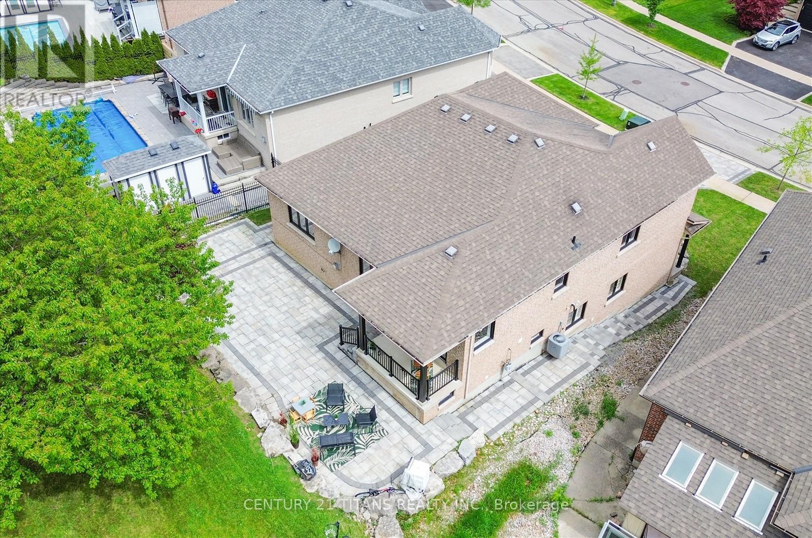 577 Royalpark Way, Vaughan, Ontario  L4H 1K2 - Photo 45 - N12159380