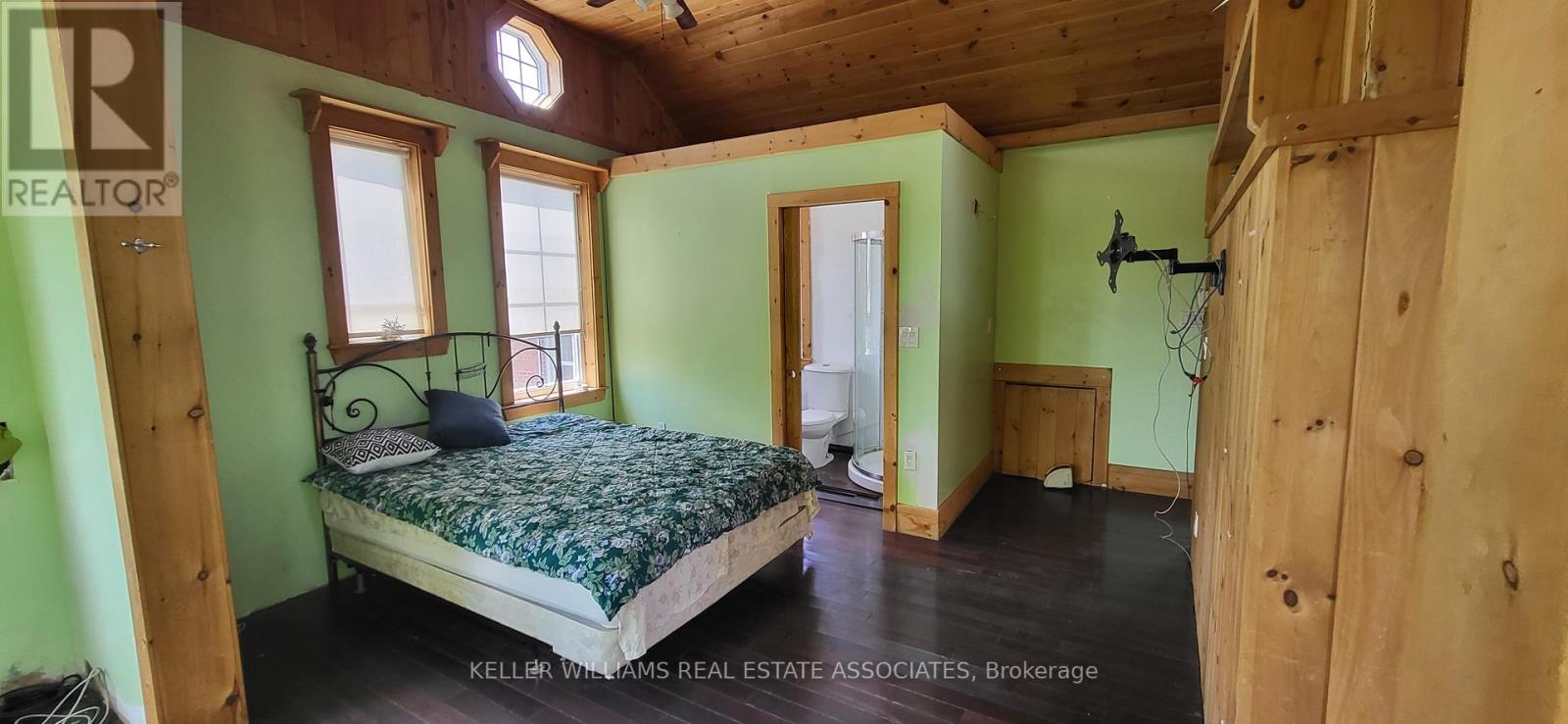 343 Kane Avenue, Toronto, Ontario  M6M 3N9 - Photo 6 - W12160078