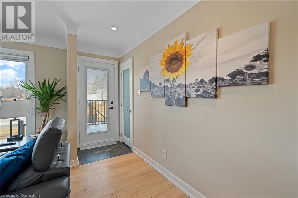 28 Dale Avenue, Hamilton, Ontario  L8G 3L9 - Photo 6 - 40730707