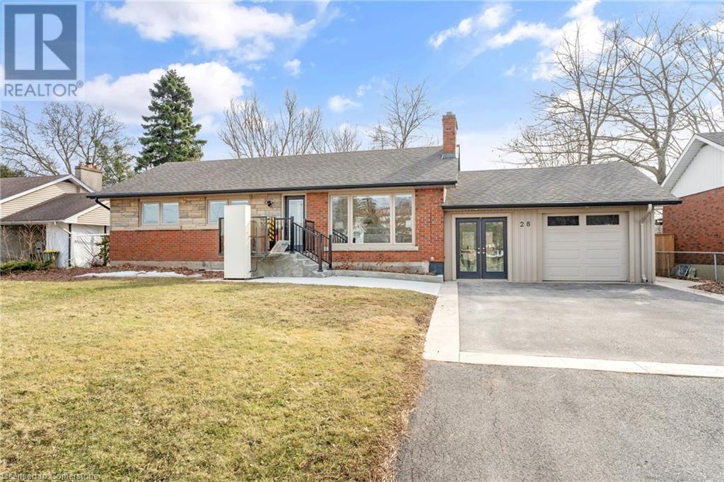 28 DALE Avenue, Hamilton, Ontario