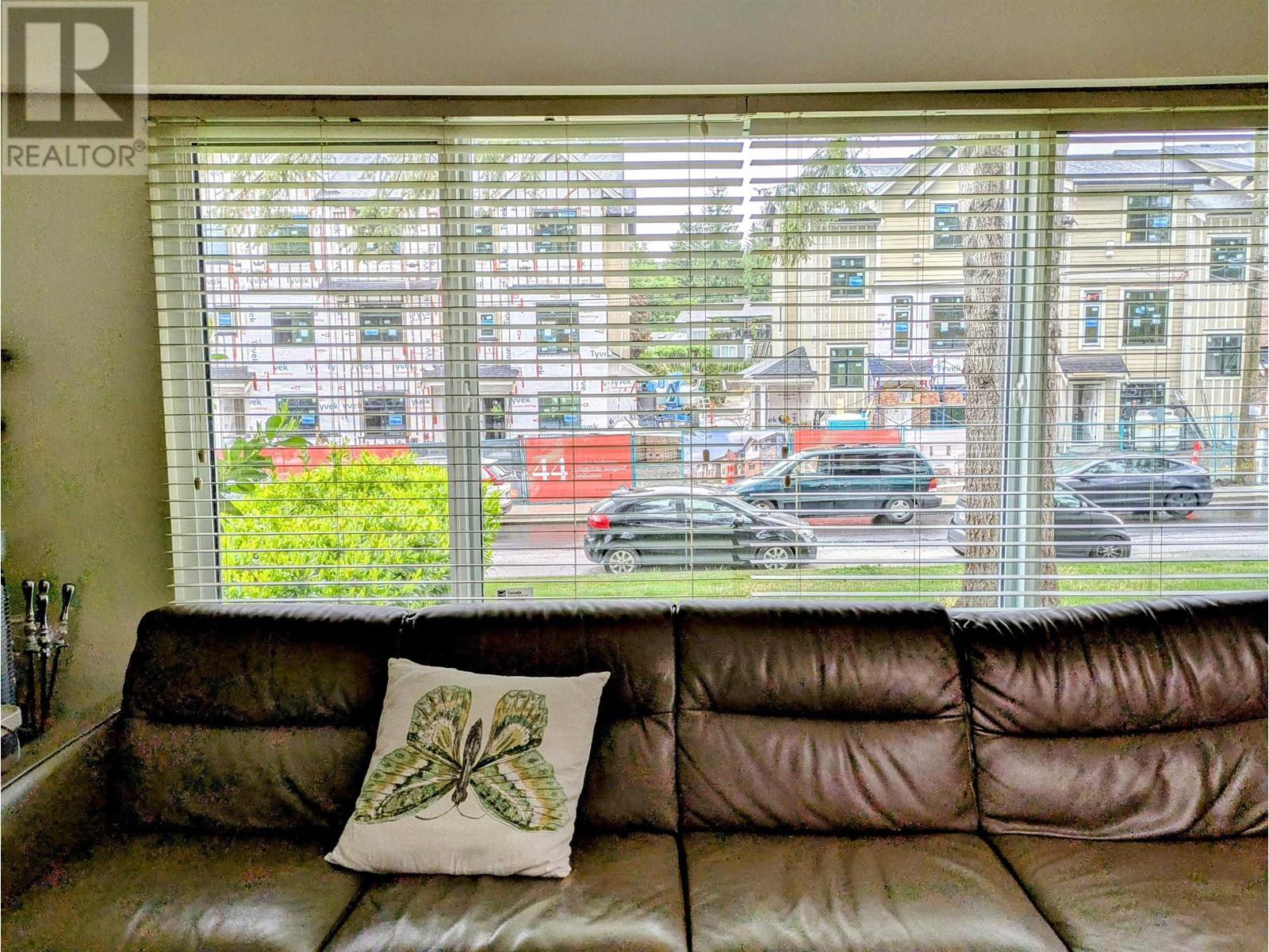 2129 Rindall Avenue, Port Coquitlam, British Columbia  V3C 1T9 - Photo 3 - R3004270