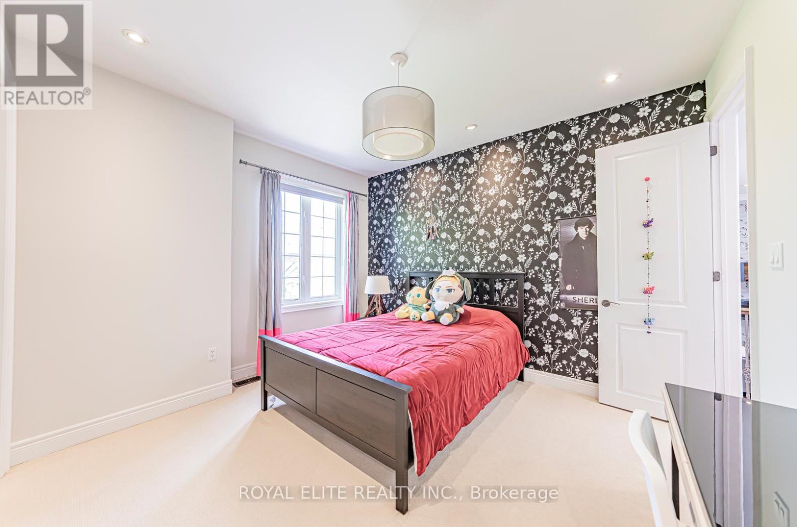 4 Alhart Street, Richmond Hill, Ontario  L4E 5E7 - Photo 34 - N12161072