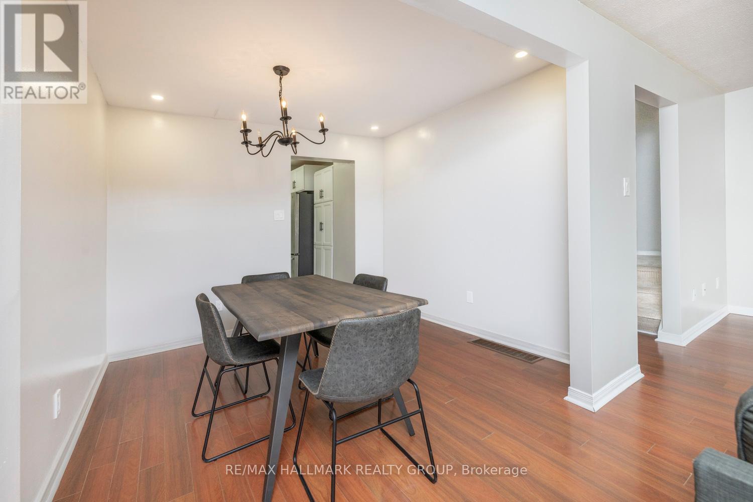 15 - 890 Cahill Drive W, Ottawa, Ontario  K1V 9A4 - Photo 9 - X12161090