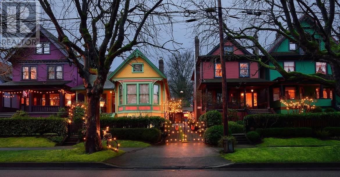 140 W 10TH AVENUE, Vancouver, British Columbia