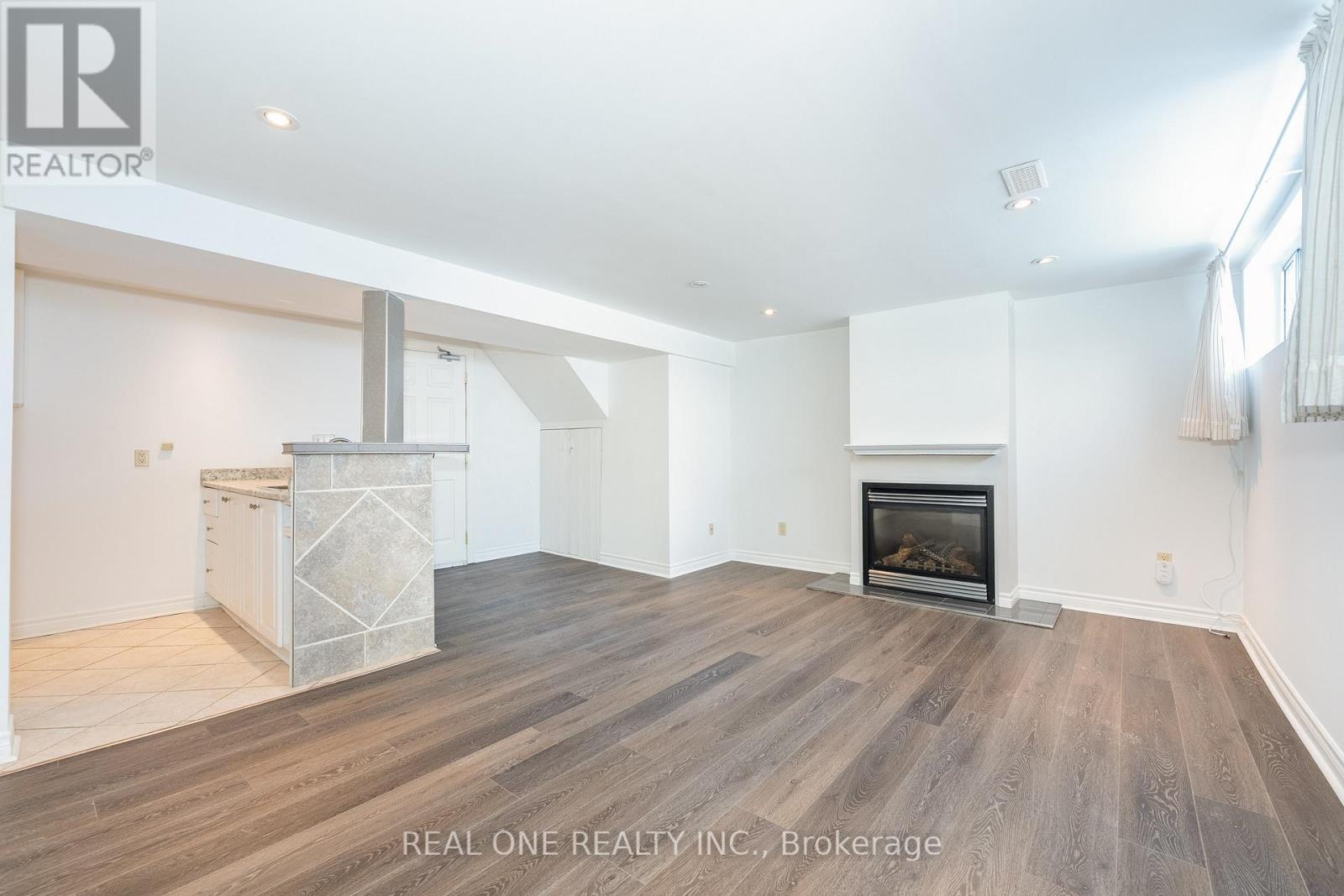 167 Felix Road, Richmond Hill (Crosby), Ontario  L4C 3M8 - Photo 29 - N12161084