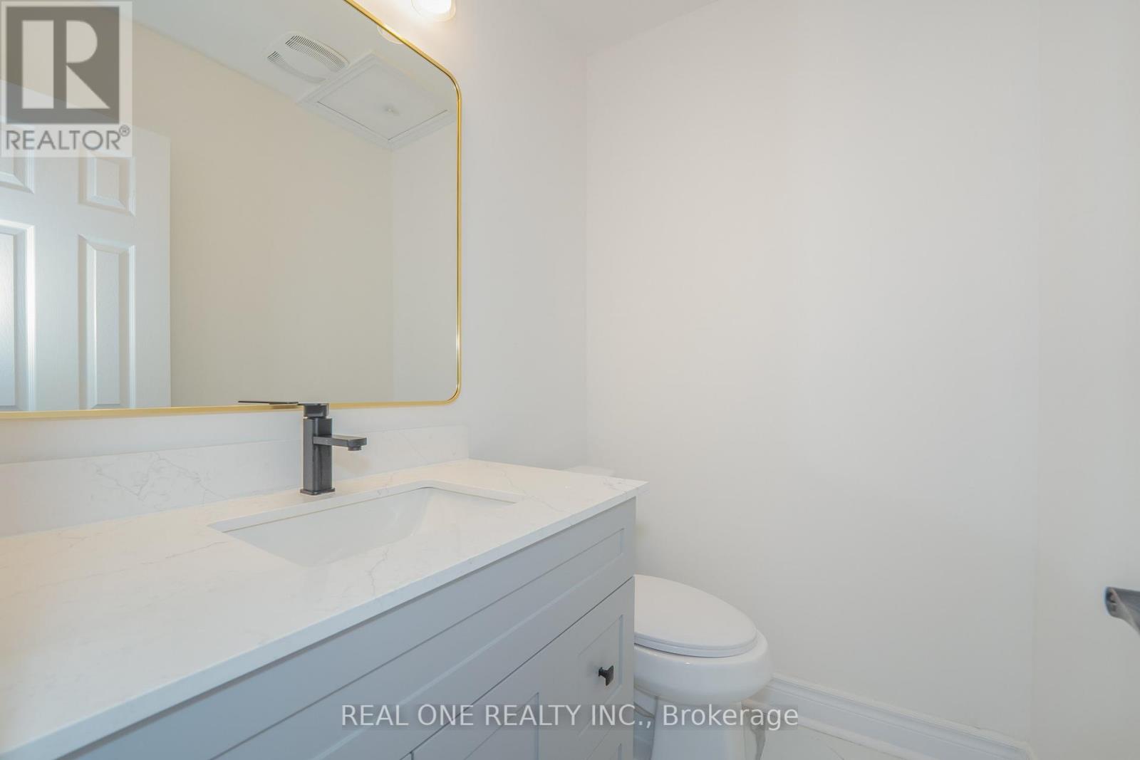 167 Felix Road, Richmond Hill, Ontario  L4C 3M8 - Photo 9 - N12161084