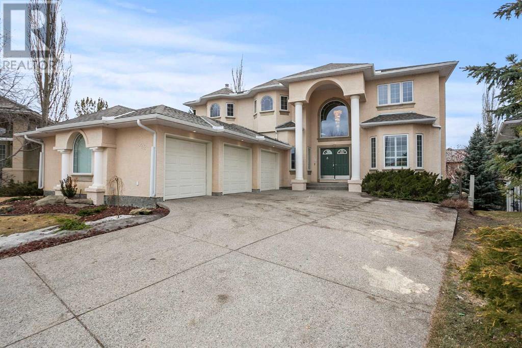 422 Candle Place Sw, Calgary, Alberta  T2W 3B3 - Photo 2 - A2205672