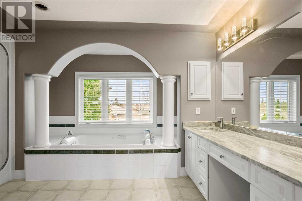 422 Candle Place Sw, Calgary, Alberta  T2W 3B3 - Photo 20 - A2205672