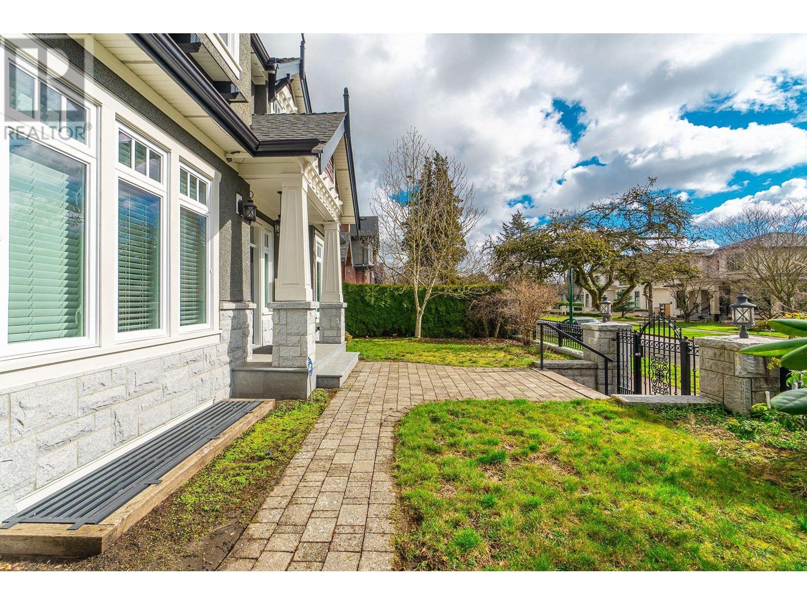 1657 W 58th Avenue, Vancouver, British Columbia  V6P 1W8 - Photo 37 - R3004739