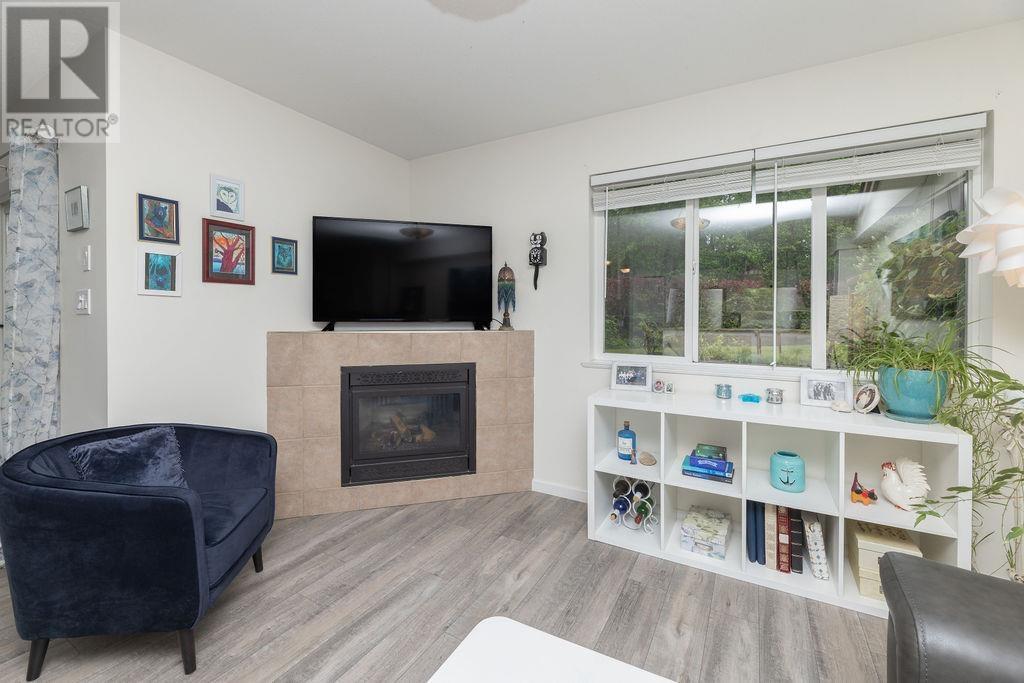 38 735 Park Road, Gibsons, British Columbia  V0N 1V7 - Photo 5 - R3004009