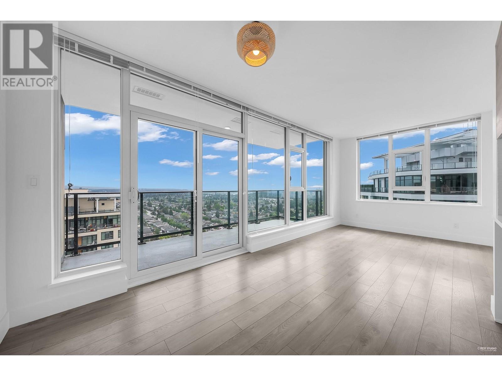 3205 7358 EDMONDS STREET, burnaby, British Columbia V3N0H1