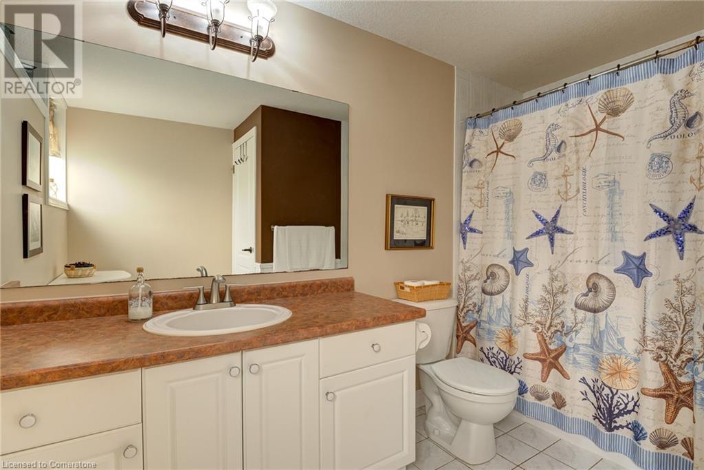 724 Brandenburg Boulevard, Waterloo, Ontario  N2T 2V4 - Photo 30 - 40728195